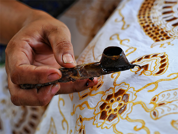 Silk Batik Hand Paint Shirt 04